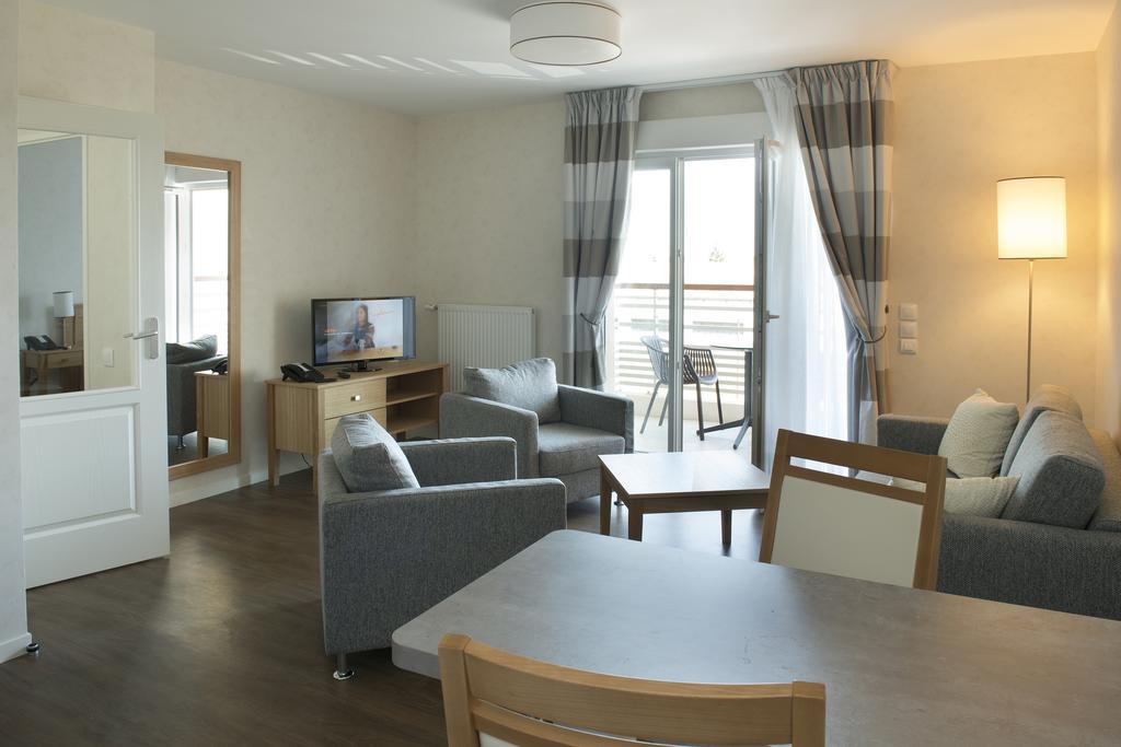 Domitys Le Chant Des Lavandieres Vernouillet  Zimmer foto